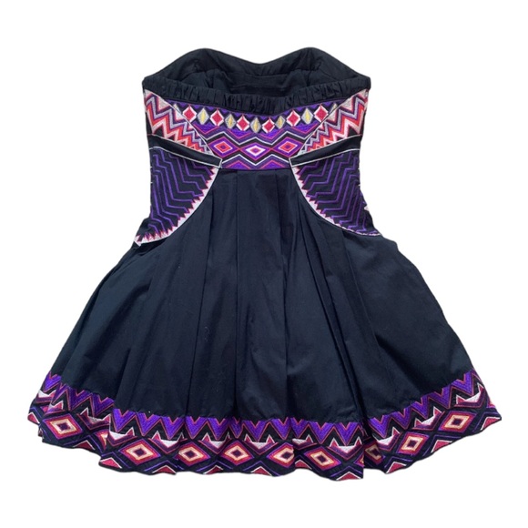 Karen Millen Aztec Embroidered Mini Dress Size 10 - Picture 4 of 13